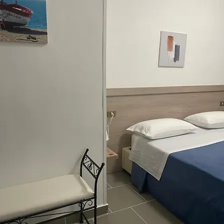 فندق مبيت وإفطار House Of Sun